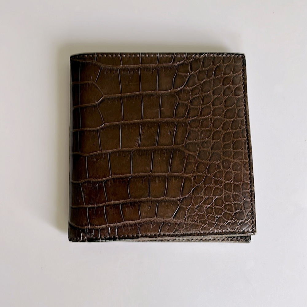 Authentic RALPH LAUREN Purple Label Alligator Wallet.